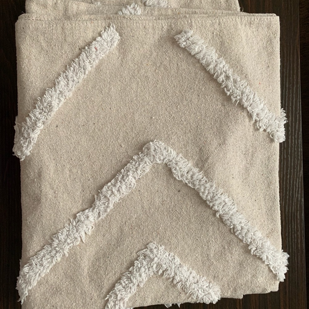 Cream and White Rug, 58” x 33”